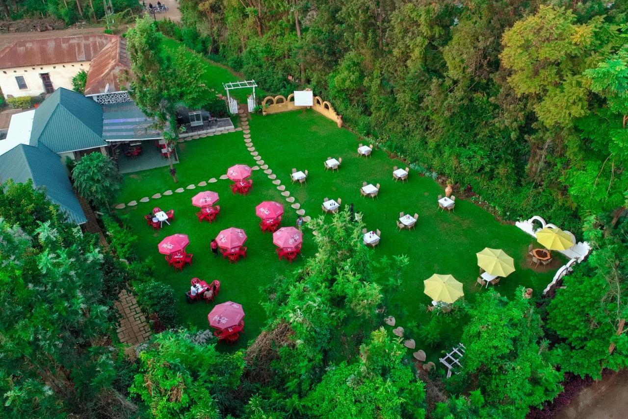Shose Farmhouse Chalets & Campsite Moshi Exterior photo